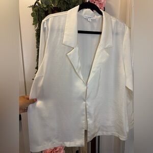 Elegant White Women's Blouse